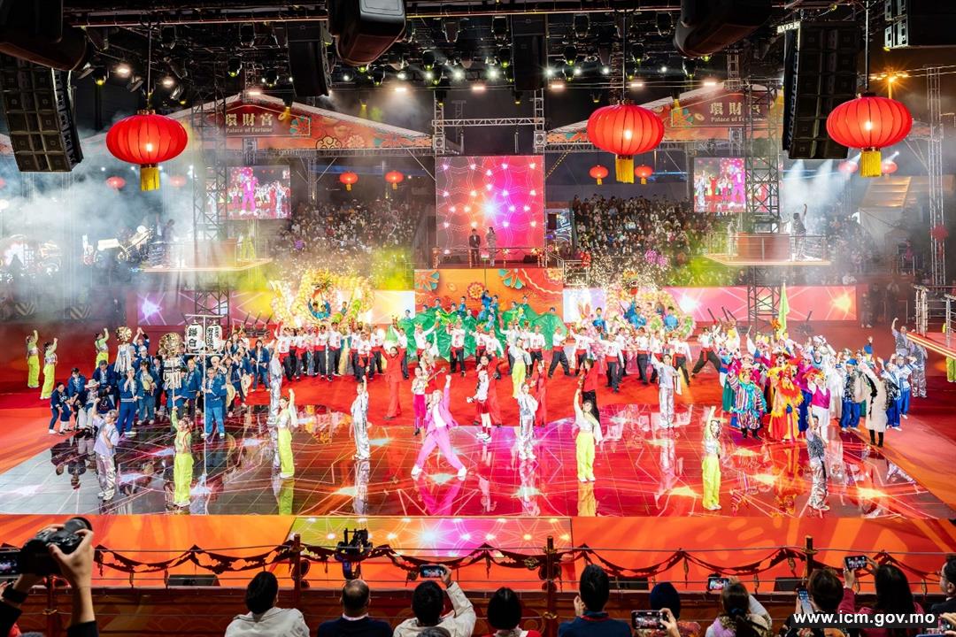 “金鱗昇輝歡樂春節 2025農曆新年花車匯演”率先邀請2025年“東亞文化之都”表演隊呈現一場視聽盛宴  